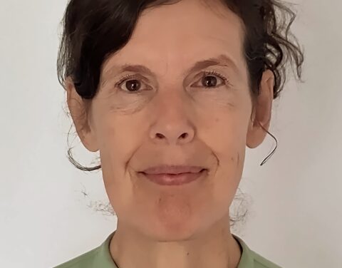 Amanda James, counselling, CBT therapy and psychotherapist London. Dip Therapeutic Counselling, PG Dip Attachment Theory, Mindfulness, Adv Dip, BACP.